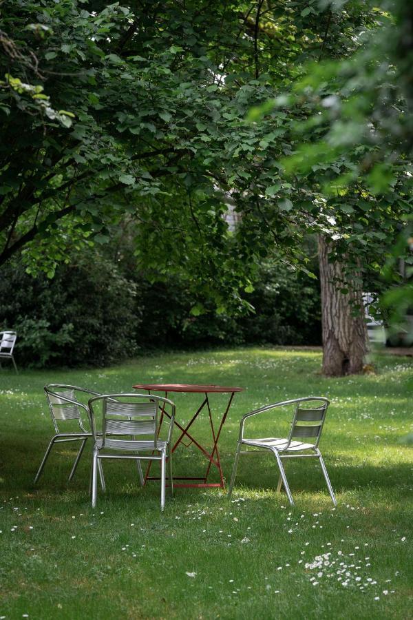 Bed and Breakfast L'Atelier Du Relais Laives Экстерьер фото